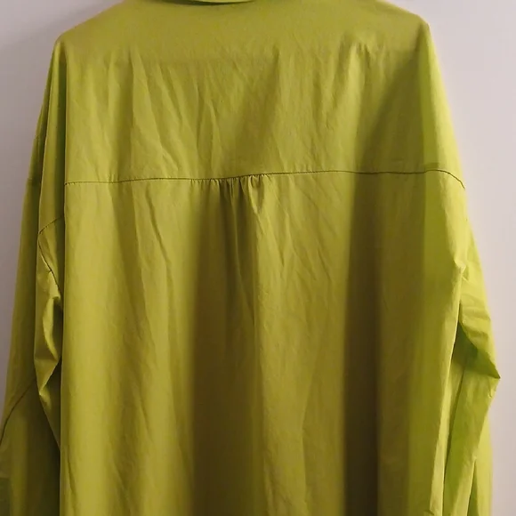 DAVI & DANI Vibrant Green Top - Picture 4 of 7